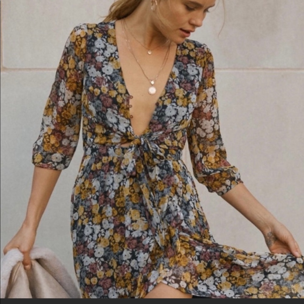 NWT Abercrombie & Fitch floral ruffle midi dress / Size Small